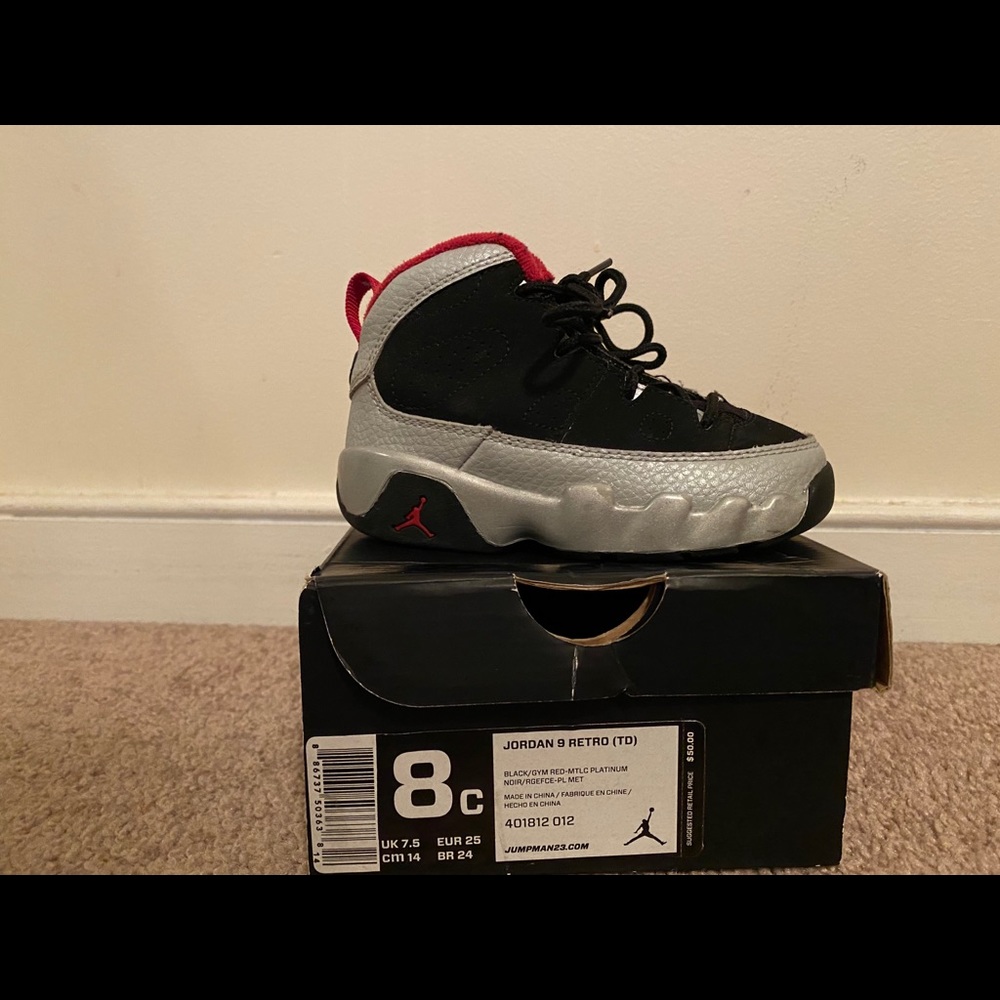 Sneaker